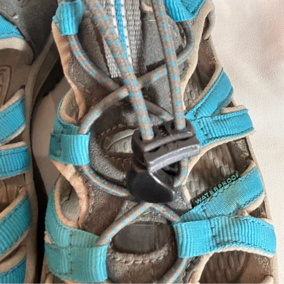 KEEN Sz 7.5 Whisper Bungee Closure Hiking Outdoor EVA Footbed Sandals - Picture 4 of 11
